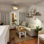 Reatreat Villa City Center